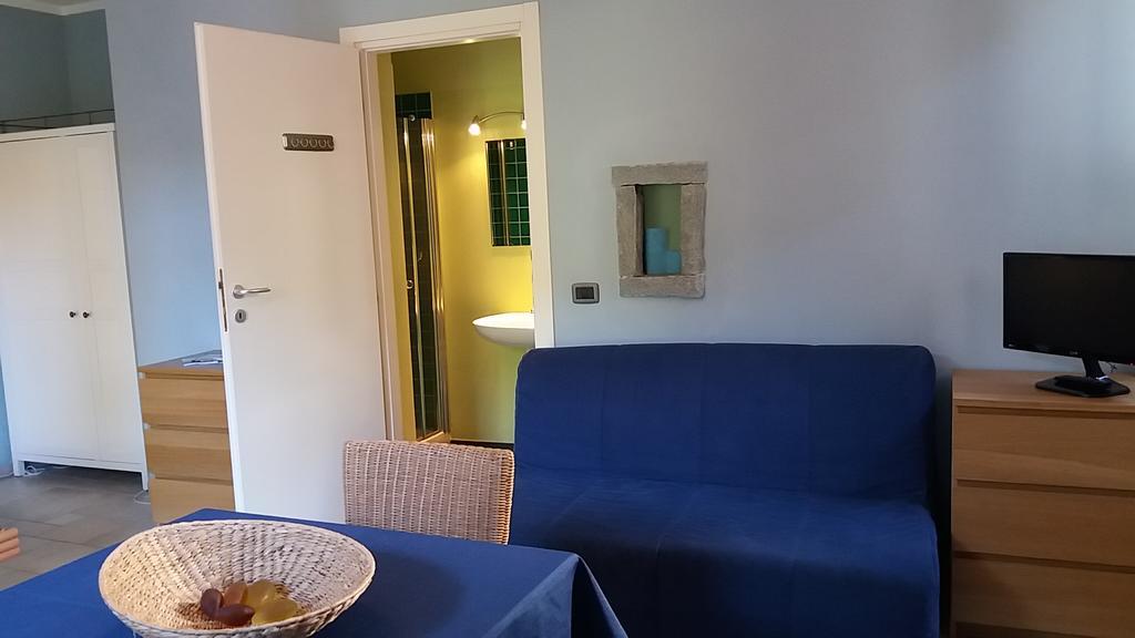 Appartamento Casa Maria Teresa Cannero Riviera Esterno foto